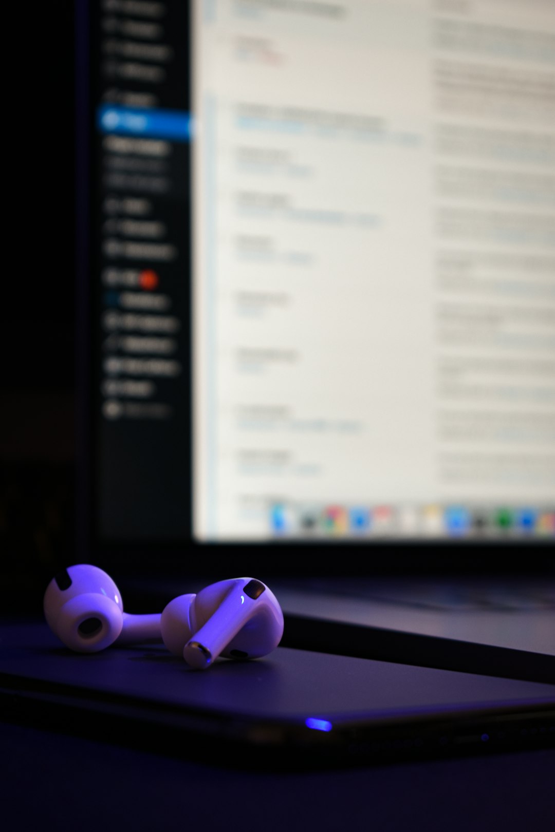 How Do You Troubleshoot CrossOver Installation and Driver Problems on macOS?